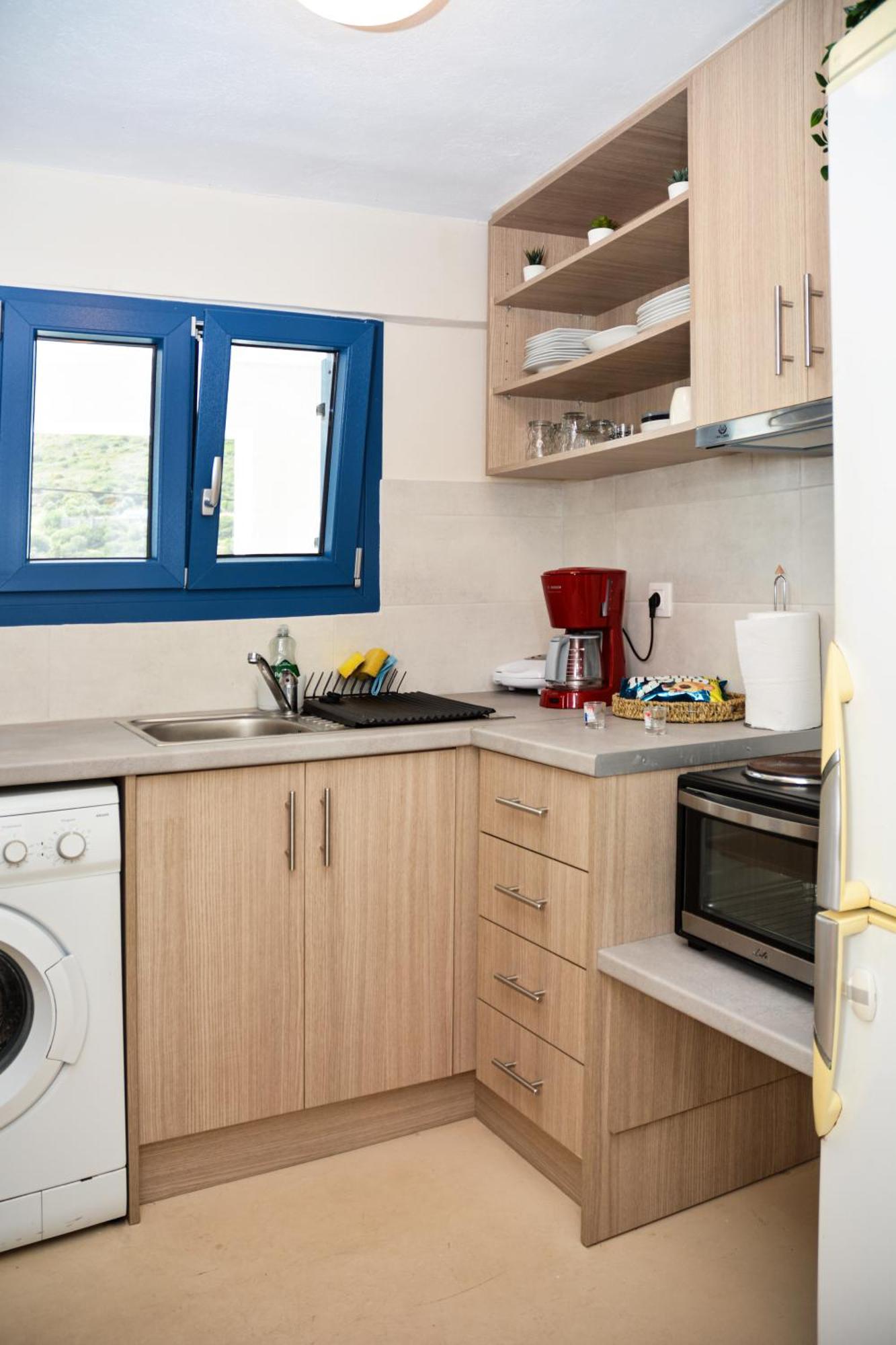 Thea Apartments Emporeios  Экстерьер фото
